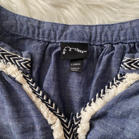 Art Class • Chambray Tunic - Picture 7 of 8